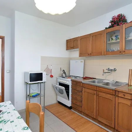 With Terrace 684 Apartament