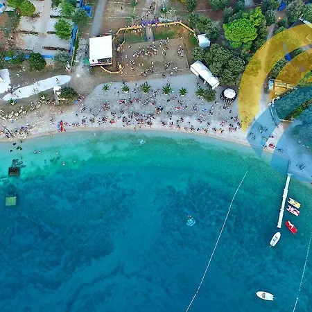 דירה With Terrace 684 שטיניאן