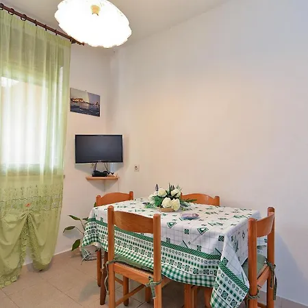 Apartment With Nice Terrace 684 Apartment Stinjan