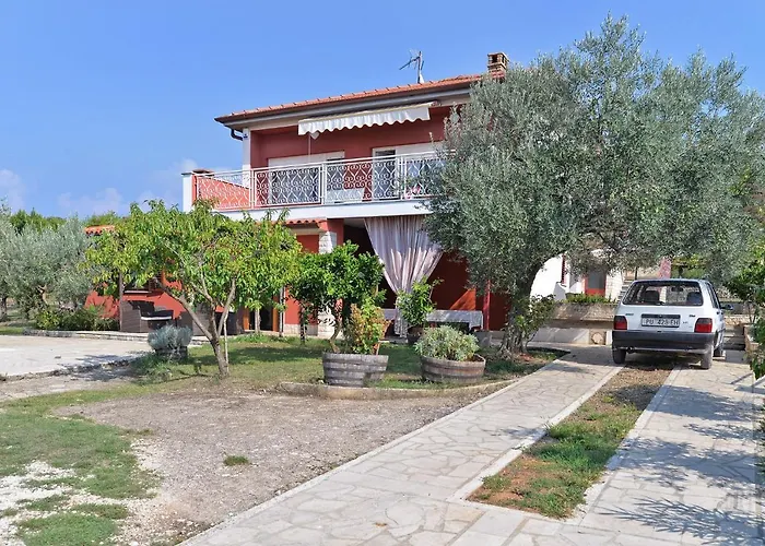 Apartment With Nice Terrace 684 *